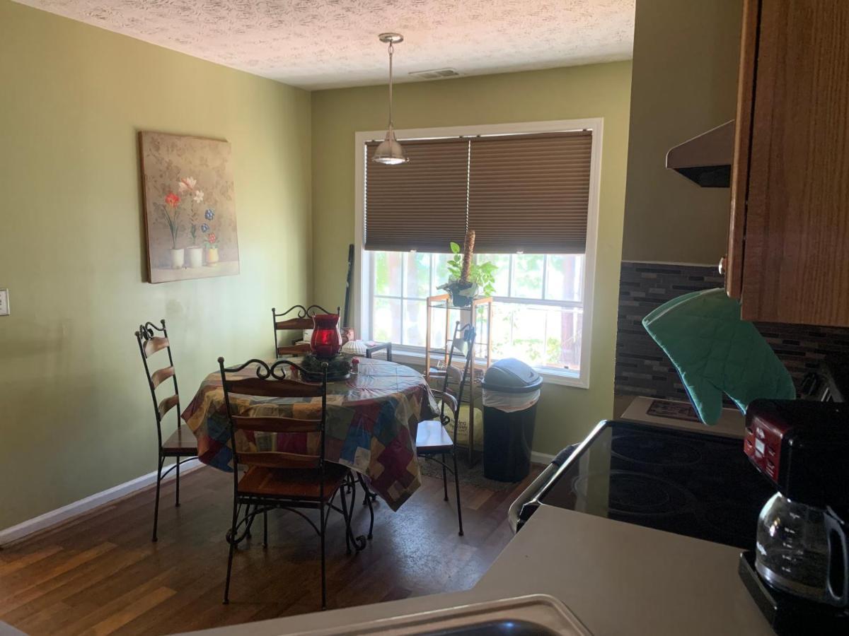 Captivating Home Near Downtown Atl Conley 外观 照片